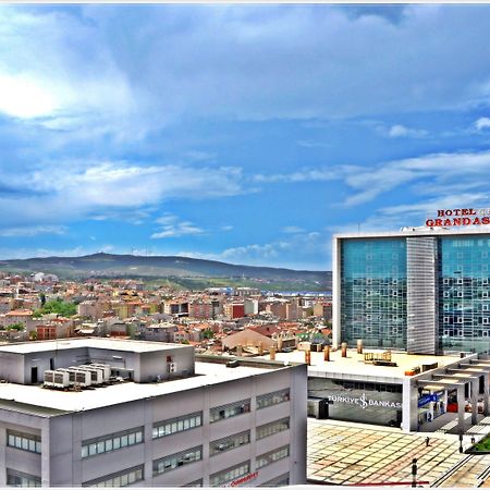 Grand Asya Hotel Bandırma Εξωτερικό φωτογραφία